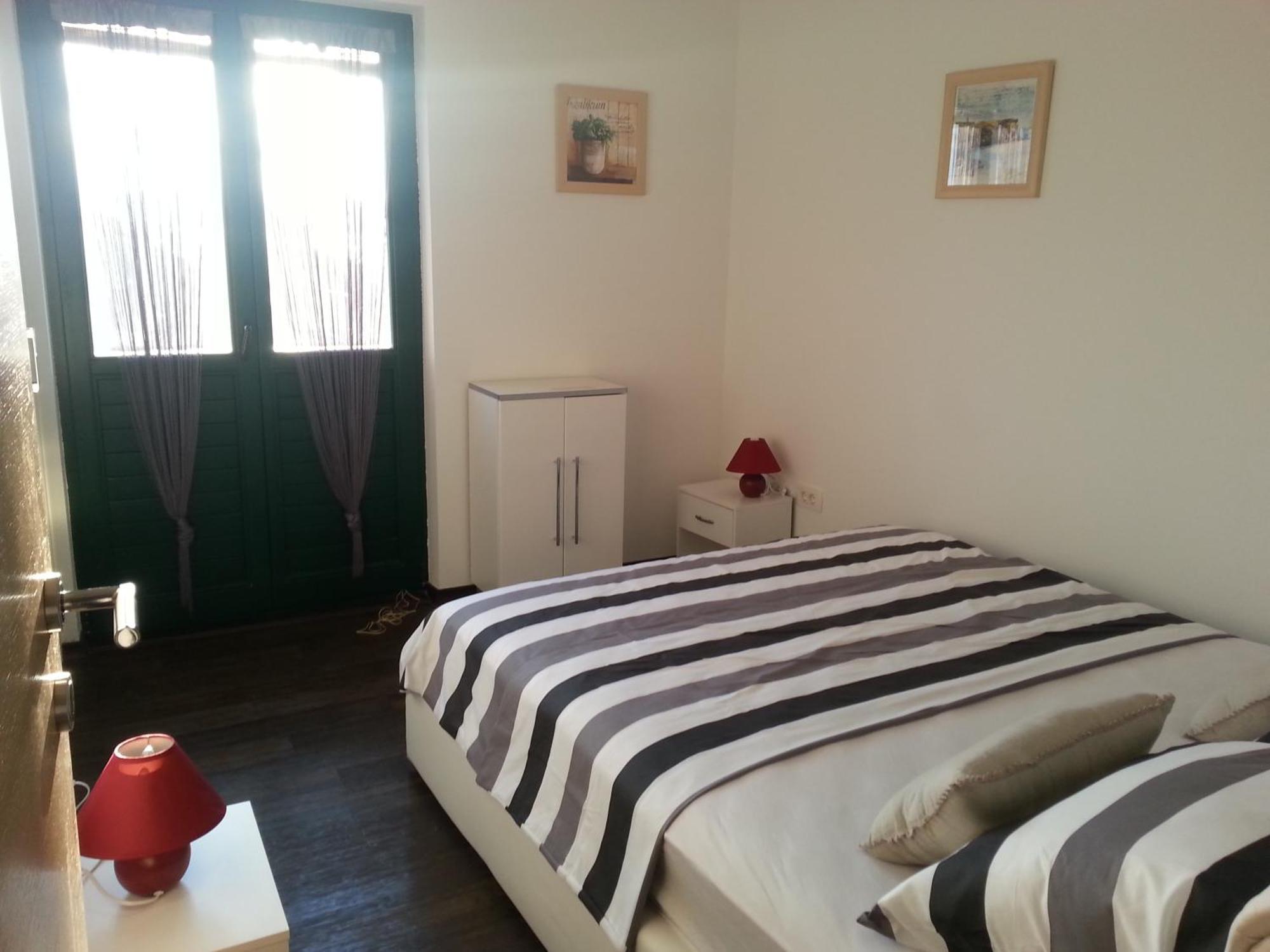 Apartments Lori Biograd Na Moru Habitación foto